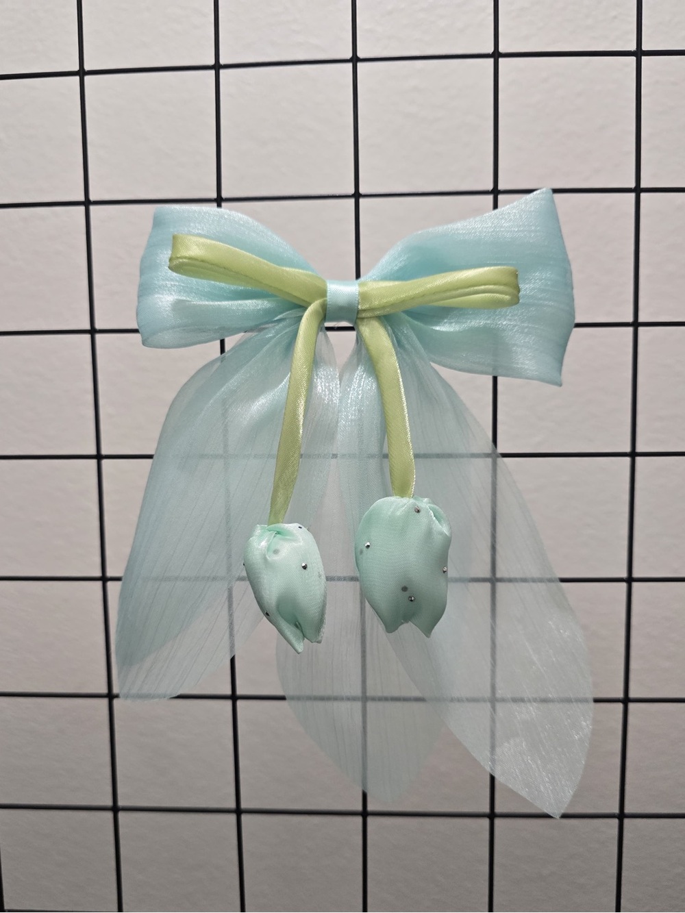 Tulip Coquette Bow